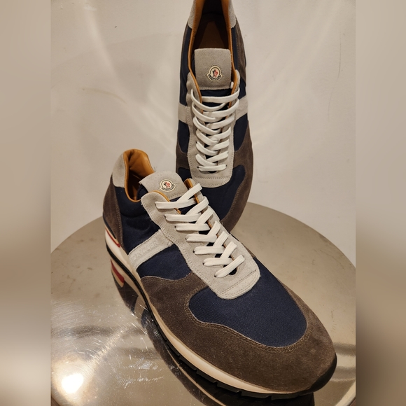 Moncler sneakers - Picture 2 of 10